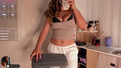 EI online show from 12/14/25, 02:33