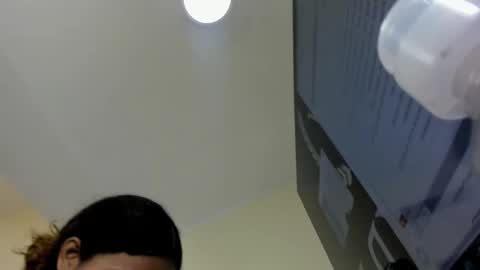 M E L I N A  online show from 12/15/25, 07:29