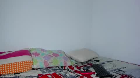 M E L I N A  online show from 02/02/26, 10:19