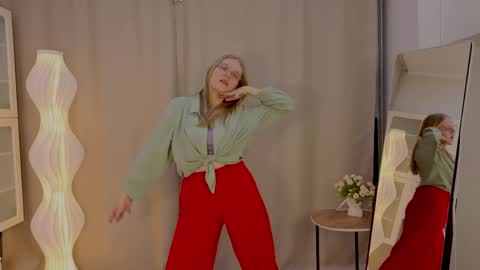 Alice - online show from 04/03/26, 08:29