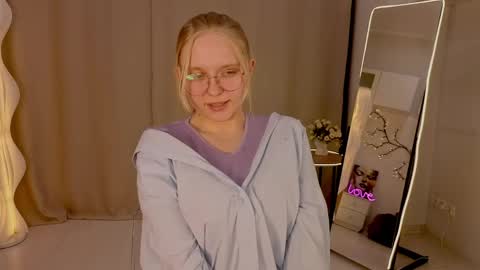 Alice - online show from 04/15/26, 07:58