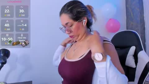 Snapshot of melisa_14 chatting on 04/10/26, 01:27 Melisa online show from 04/10/26, 01:27