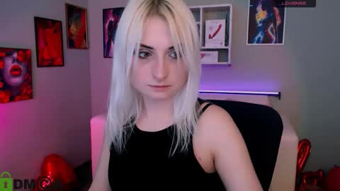 Melisa online show from 02/28/26, 08:21