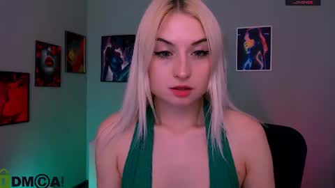 Snapshot of melisa_white1 chatting on 06/20/26, 07:05 Melisa online show from 06/20/26, 07:05