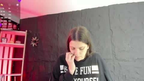 Melissa online show from 02/02/26, 03:11