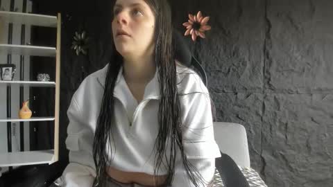 Melissa online show from 02/16/26, 01:51