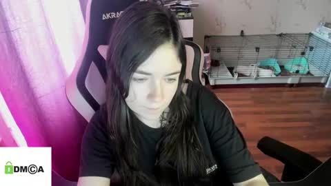 Snapshot of melisanilson chatting on 03/12/25, 10:48 melisanilson online show from 03/12/25, 10:48