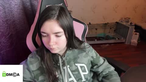 Snapshot of melisanilson chatting on 10/21/25, 03:46 melisanilson online show from 10/21/25, 03:46