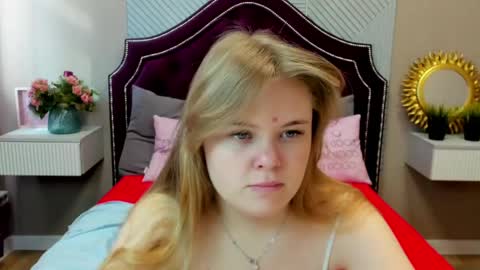 Sophia online show from 05/07/26, 05:35