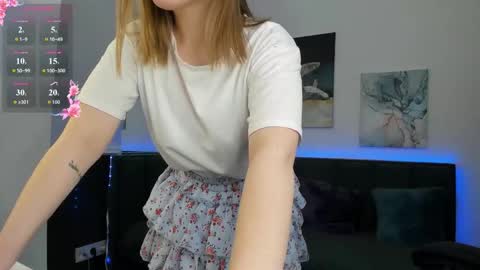 Hi I am Melissa online show from 02/10/26, 01:10