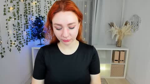 Snapshot of melissa_adamss chatting on 12/20/24, 11:32 Melissa online show from 12/20/24, 11:32