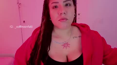 Snapshot of melissa_adamsxxx chatting on 07/17/26, 11:28 Lissa online show from 07/17/26, 11:28