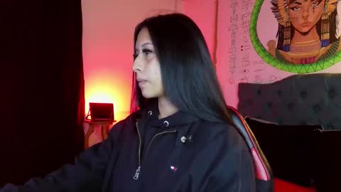 michell online show from 12/21/25, 08:05