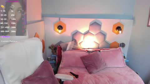 Snapshot of melissa_koster chatting on 01/04/25, 10:13 Melissa 3 online show from 01/04/25, 10:13