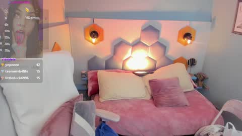 Snapshot of melissa_koster chatting on 01/13/25, 04:50 Melissa 3 online show from 01/13/25, 04:50