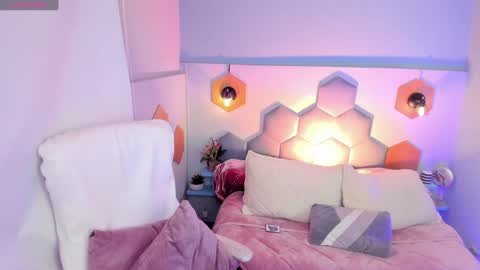 Snapshot of melissa_koster chatting on 01/31/25, 11:45 Melissa 3 online show from 01/31/25, 11:45