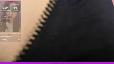 Snapshot of melissa_koster chatting on 02/09/25, 11:25 Melissa 3 online show from 02/09/25, 11:25