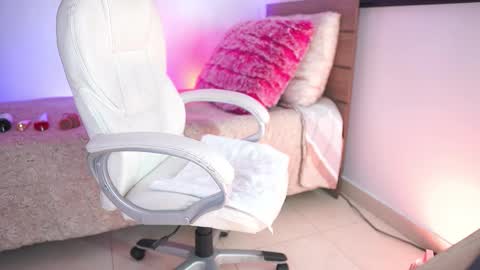 Melissa online show from 10/14/25, 12:28