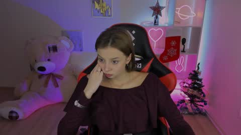 Melissa online show from 12/23/24, 02:02