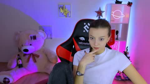 Melissa online show from 12/23/24, 10:55