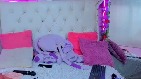 Meli online show from 02/18/25, 07:09