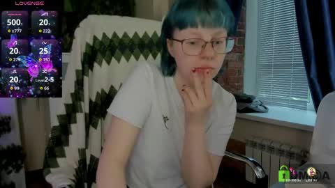 Snapshot of melissa_wells chatting on 05/16/26, 12:07 Melissa online show from 05/16/26, 12:07