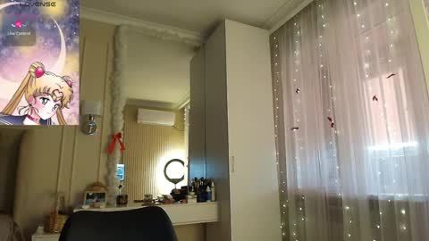 Lisaa online show from 04/08/26, 04:34