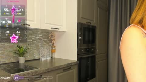 Polly help me reach 100 thumbs up  online show from 01/16/25, 02:08