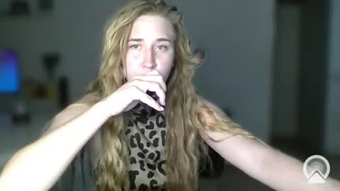 Snapshot of melissalii chatting on 07/15/26, 08:14 melissalii online show from 07/15/26, 08:14