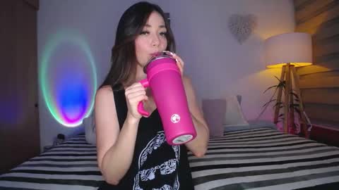 Melissa Lopez  online show from 02/19/25, 04:01