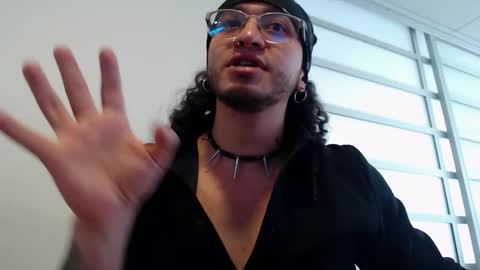 Melkkor Independient Model online show from 01/17/26, 06:00