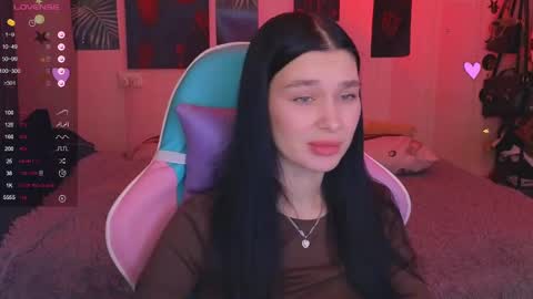 Snapshot of mella_freya chatting on 01/06/25, 09:54 Freya IM NONUDE online show from 01/06/25, 09:54