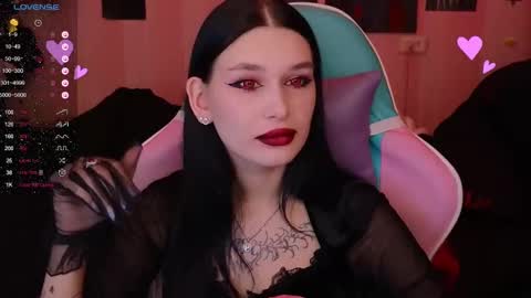 Snapshot of mella_freya chatting on 02/18/25, 10:25 Freya IM NONUDE online show from 02/18/25, 10:25