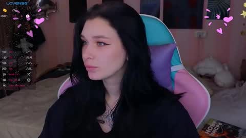 Snapshot of mella_freya chatting on 02/26/25, 09:27 Freya IM NONUDE online show from 02/26/25, 09:27