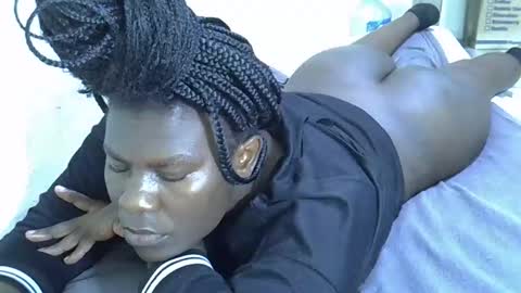 mellanine_ebony online show from 02/19/26, 01:01