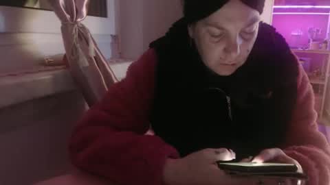 Snapshot of melli23 chatting on 01/07/26, 08:22 Melli online show from 01/07/26, 08:22