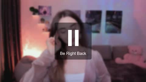 Tessa online show from 11/28/25, 11:40