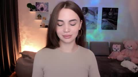 Tessa online show from 04/19/26, 10:12