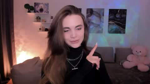 Tessa online show from 05/03/26, 09:43