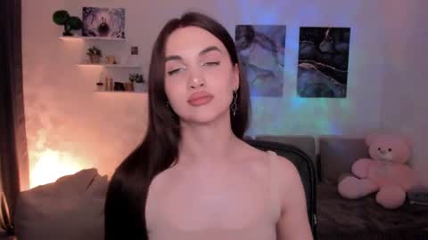 Tessa online show from 05/10/26, 10:26