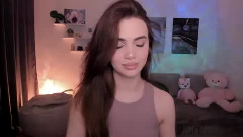 Tessa online show from 07/04/26, 04:40