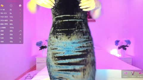 Mellina online show from 01/28/25, 11:39