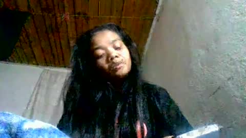 Snapshot of mellinah430167 chatting on 07/20/26, 06:06 mellinah430167 online show from 07/20/26, 06:06