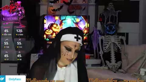 Snapshot of mellisaangel chatting on 10/25/25, 08:22 MellisaAngel online show from 10/25/25, 08:22