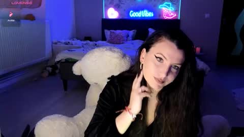 Snapshot of mellisaangel chatting on 03/08/26, 07:01 MellisaAngel online show from 03/08/26, 07:01