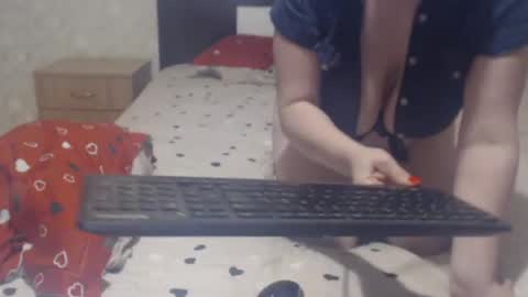 mellodyyyyyy online show from 06/25/26, 08:19