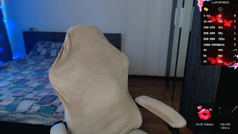 Mel online show from 04/14/26, 12:11