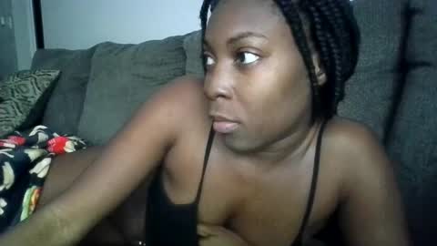 melmel262626 online show from 01/15/25, 03:39