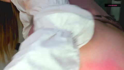 MelMooon online show from 12/30/24, 06:27