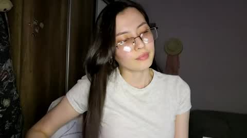 Nika online show from 05/26/26, 04:36